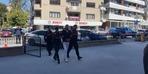 Karısını 20 balta ile öldüren şüphe, Kuşadasi'deki jandarçiyi yakaladı