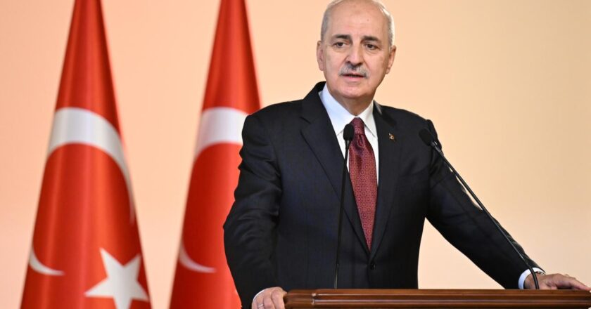 Kurtulmuş: Bütün silahları susturuyor ve birliğin, beraberliğin istikametinde ilerliyoruz