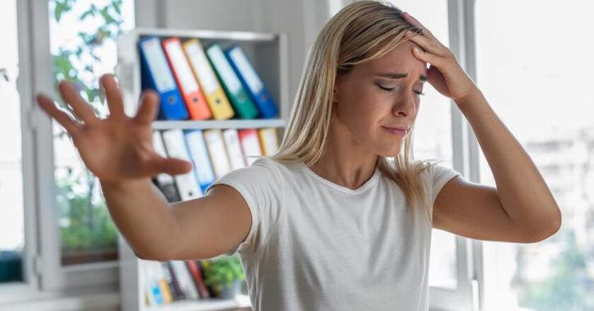 Vertigo Nedir, Neden Olur? Vertigo Tedavisi Nasıl Yapılır?