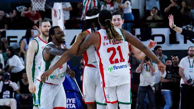 Basketbolda İzmir takımlarının durumu belli oluyor